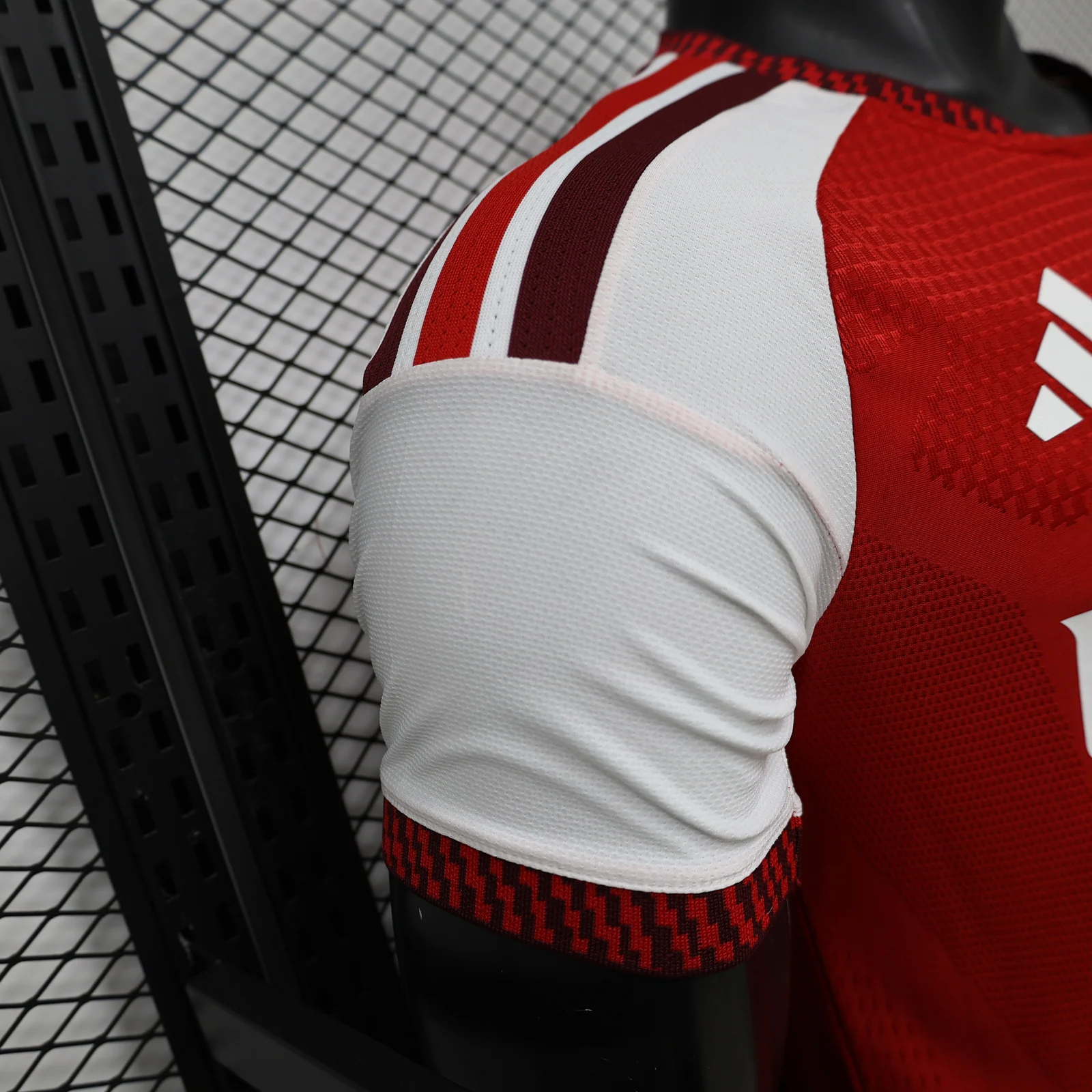 Arsenal 2026/27 Home Football Jersey detail 3 view