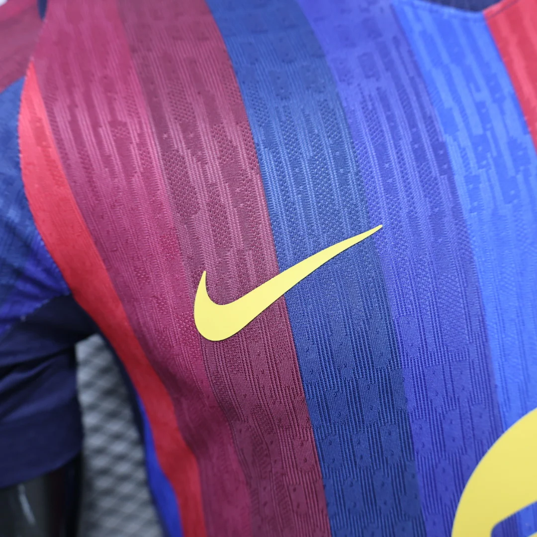 Barcelona 2026/27 Home Football Jersey detail 2 view