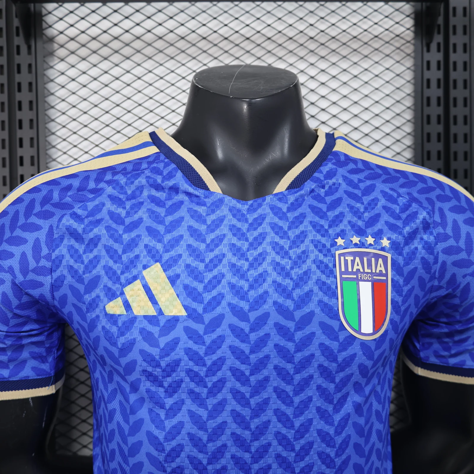 Italy 2026 Home Football Jersey secondary view