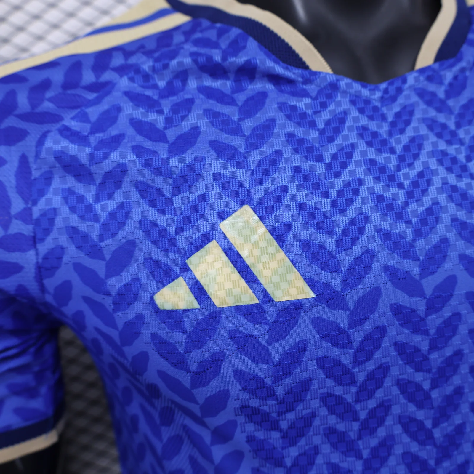 Italy 2026 Home Football Jersey detail 2 view