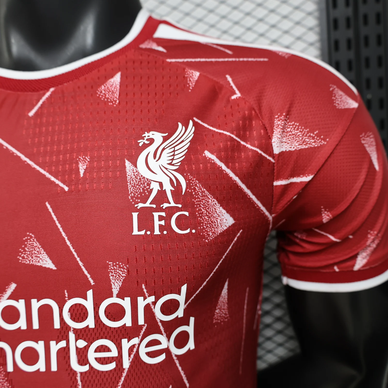 Liverpool 2026/27 Home Football Jersey detail 1 view