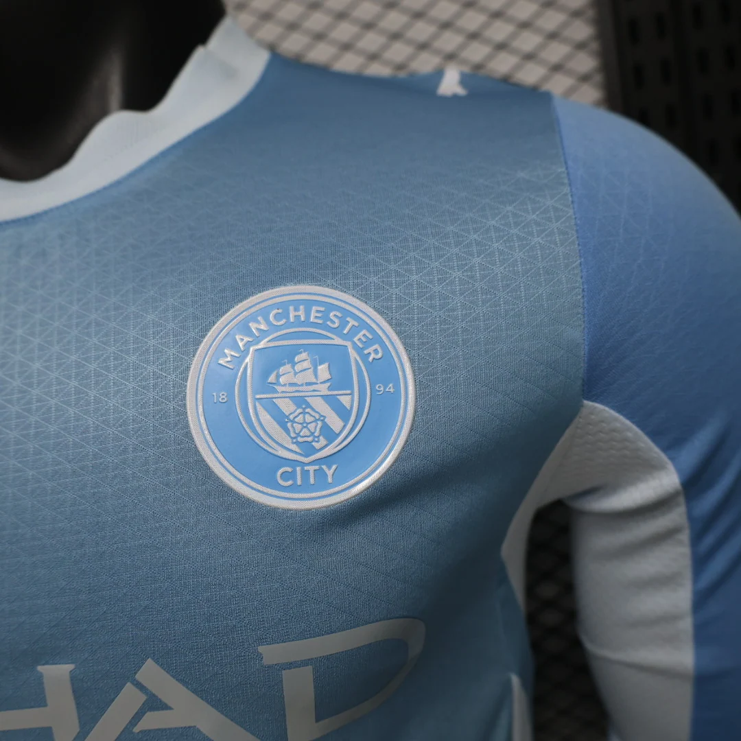 Manchester City 2026/27 Home Football Jersey – Long Sleeve detail 1 view