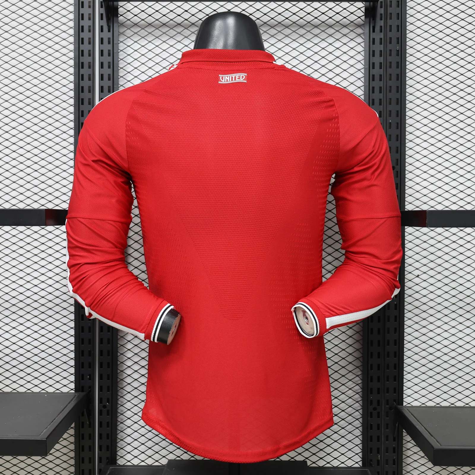 Manchester United 2026/27 Home Football Jersey – Long Sleeve back view