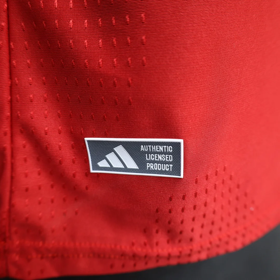 Manchester United 2026/27 Home Football Jersey detail 3 view