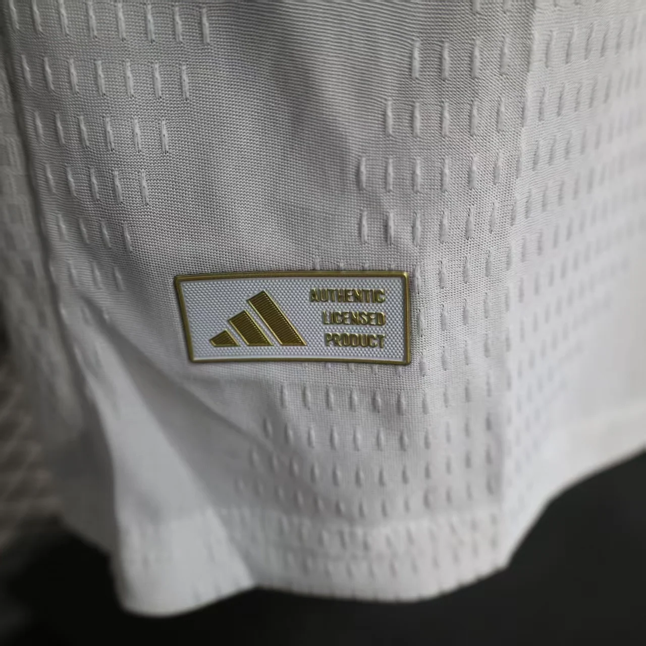 Real Madrid 2026/27 Home Football Jersey detail 3 view