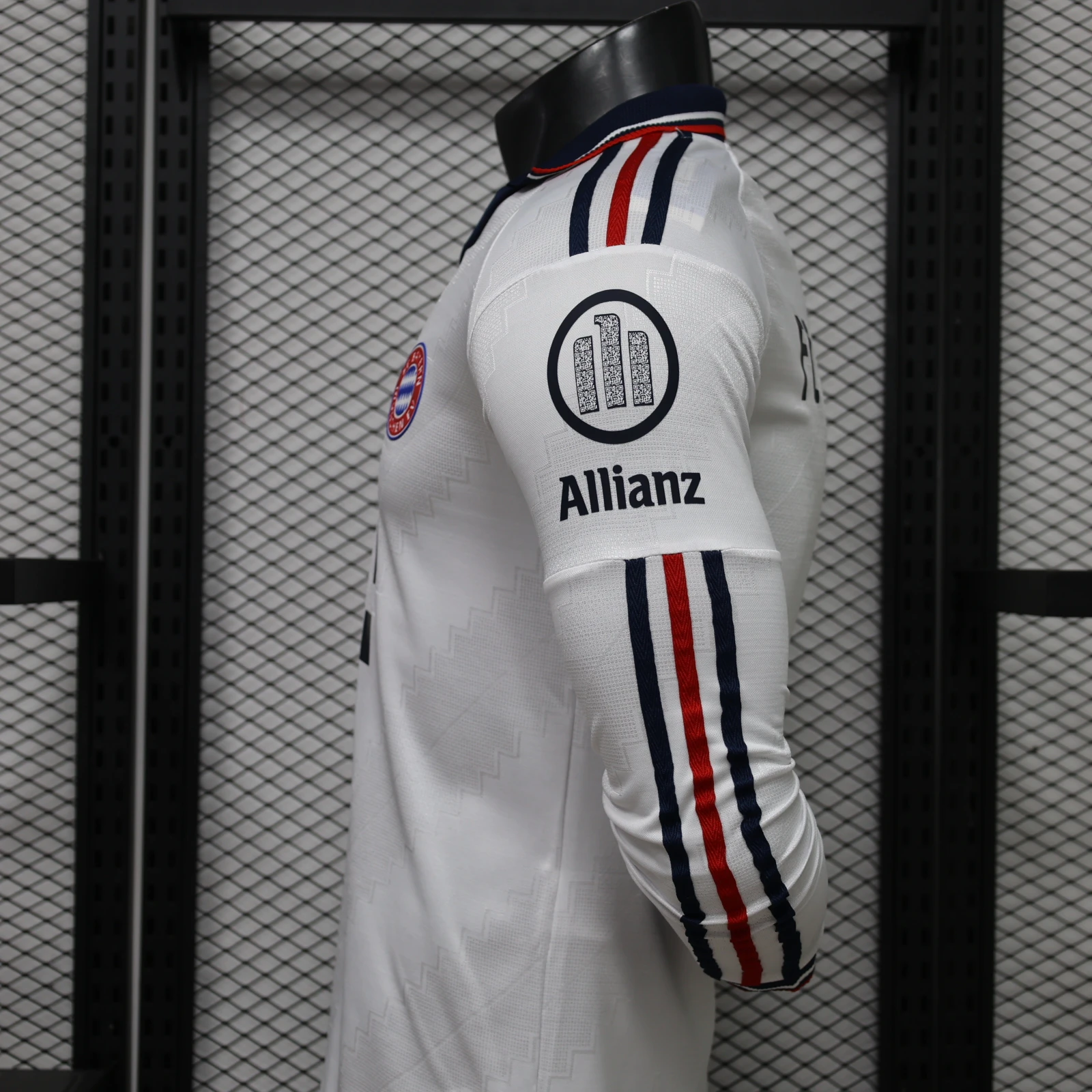 Bayern Munich 2026/27 Away Football Jersey – Long Sleeve secondary view