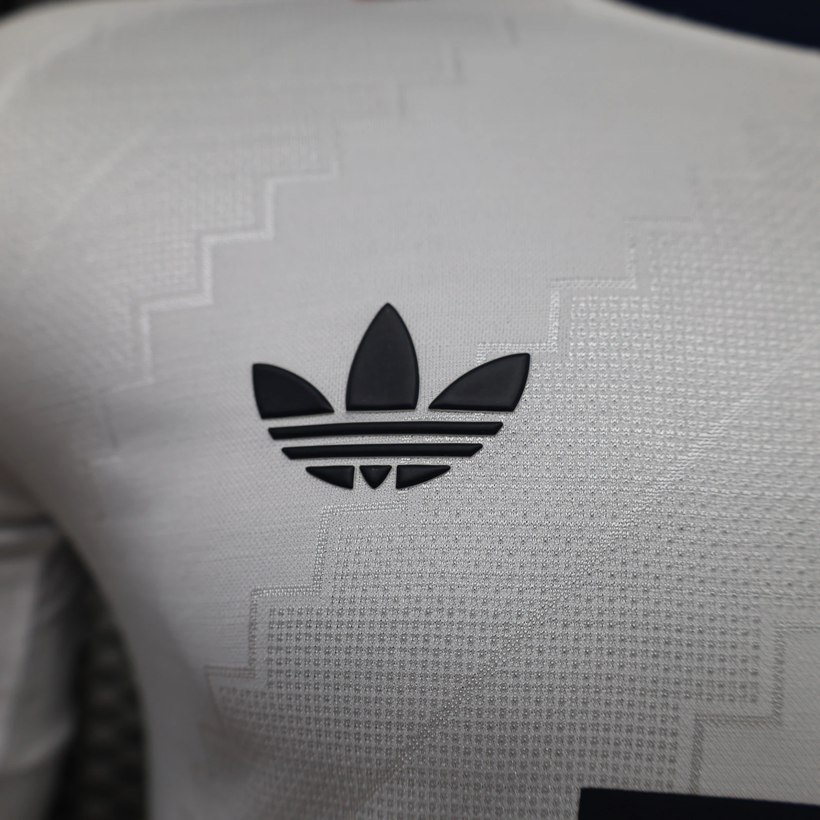 Bayern Munich 2026/27 Away Football Jersey – Long Sleeve detail 2 view