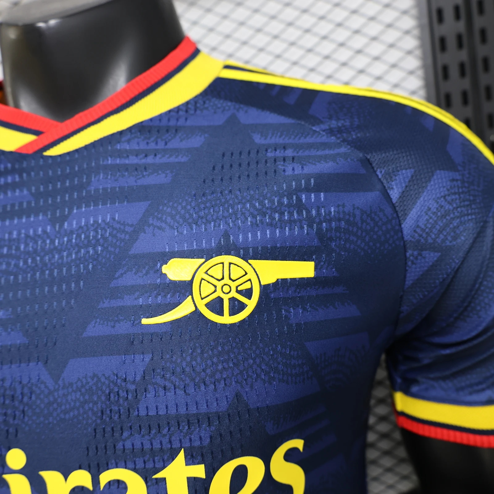 Arsenal 2026/27 Away Football Jersey detail 1 view