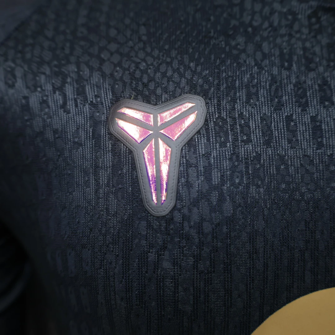 Barcelona 2026/27 Away Football Jersey – Long Sleeve detail 3 view