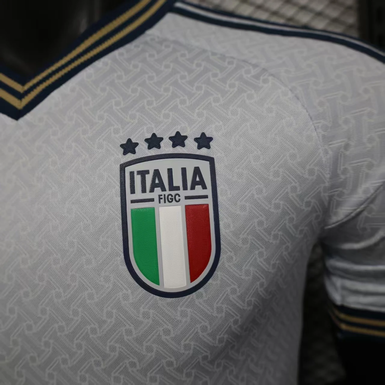 Italy 2026 Away Football Jersey secondary view