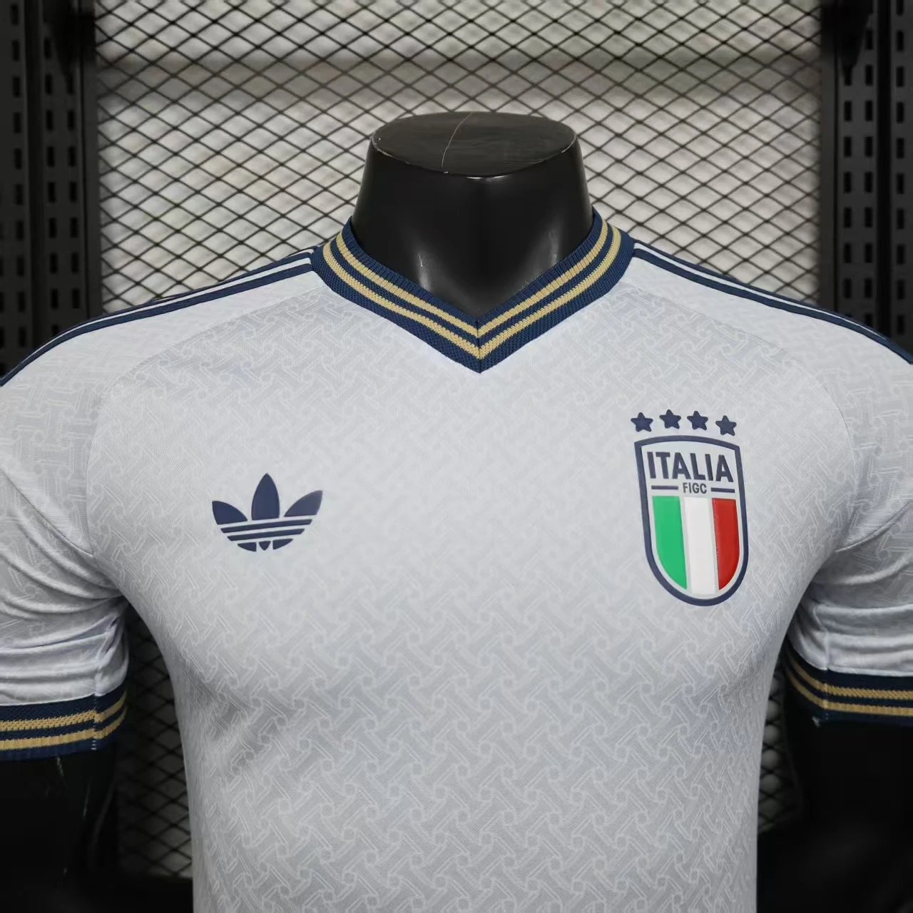 Italy 2026 Away Football Jersey detail 1 view
