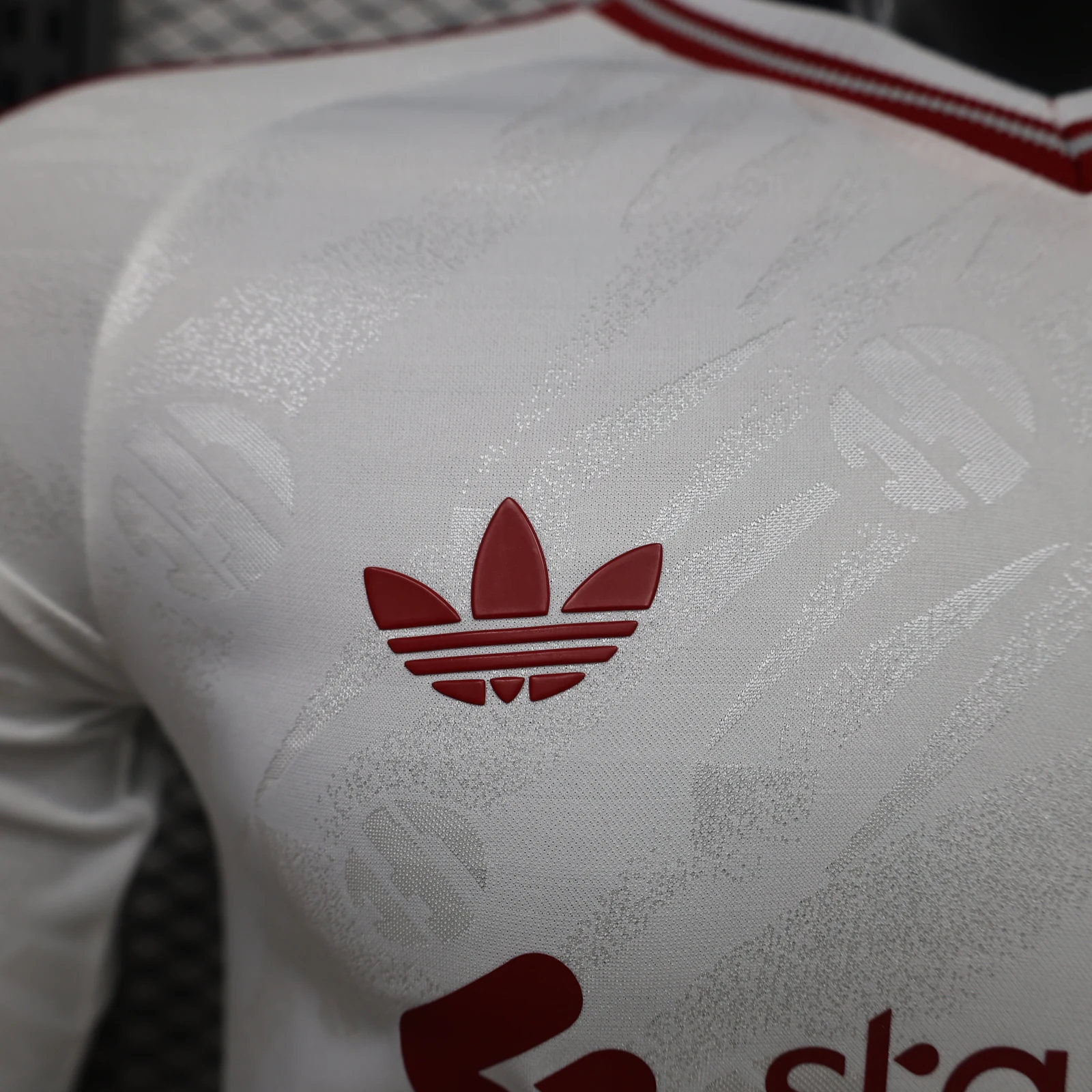 Liverpool 2026/27 Away Football Jersey – Long Sleeve detail 1 view