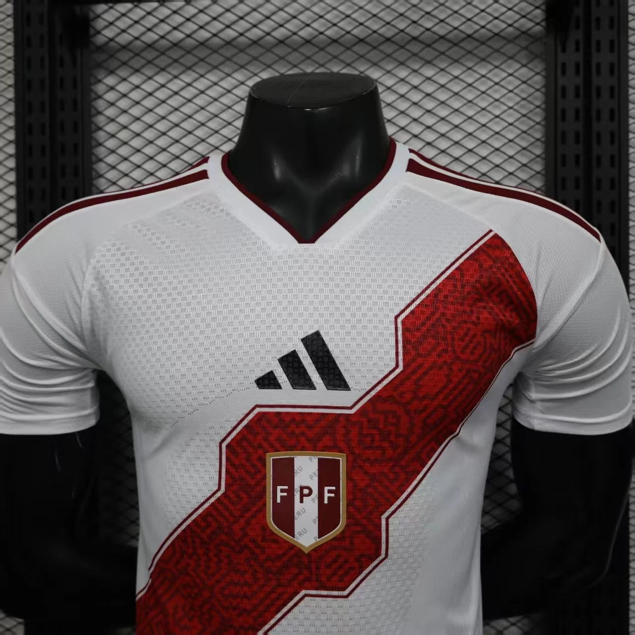 Peru 2026 Home Football Jersey detail 1 view