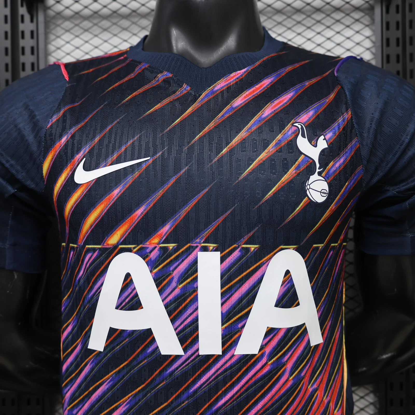 Tottenham Hotspur 2026/27 Away Football Jersey detail 3 view