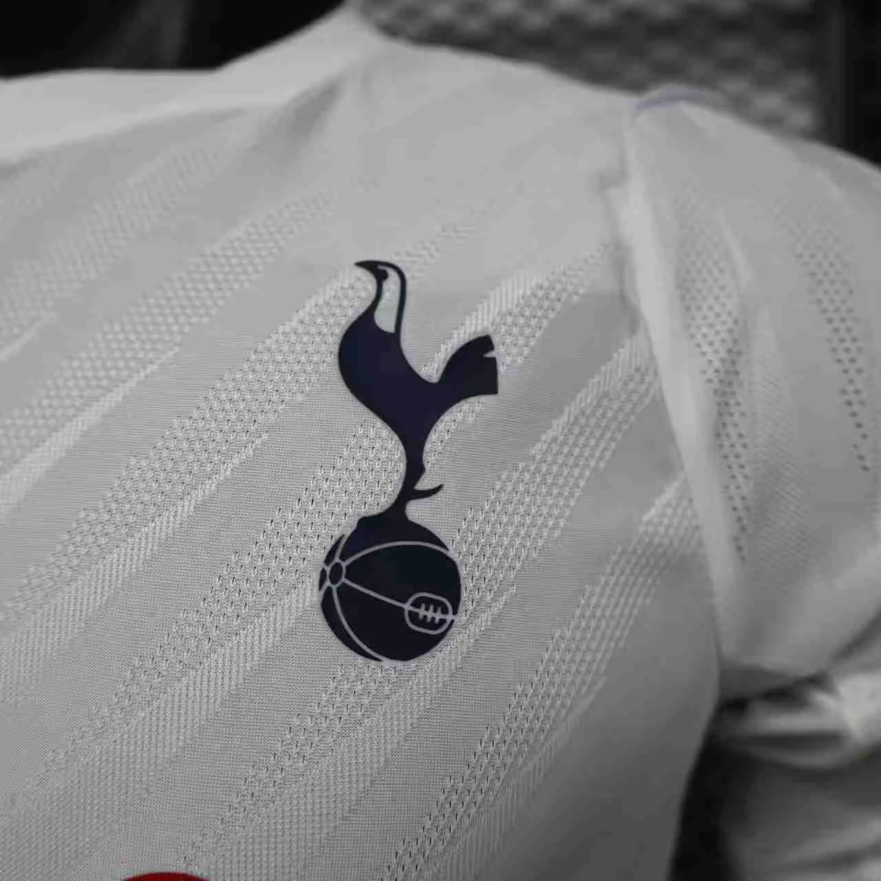 Tottenham Hotspur 2026/27 Home Football Jersey detail 1 view