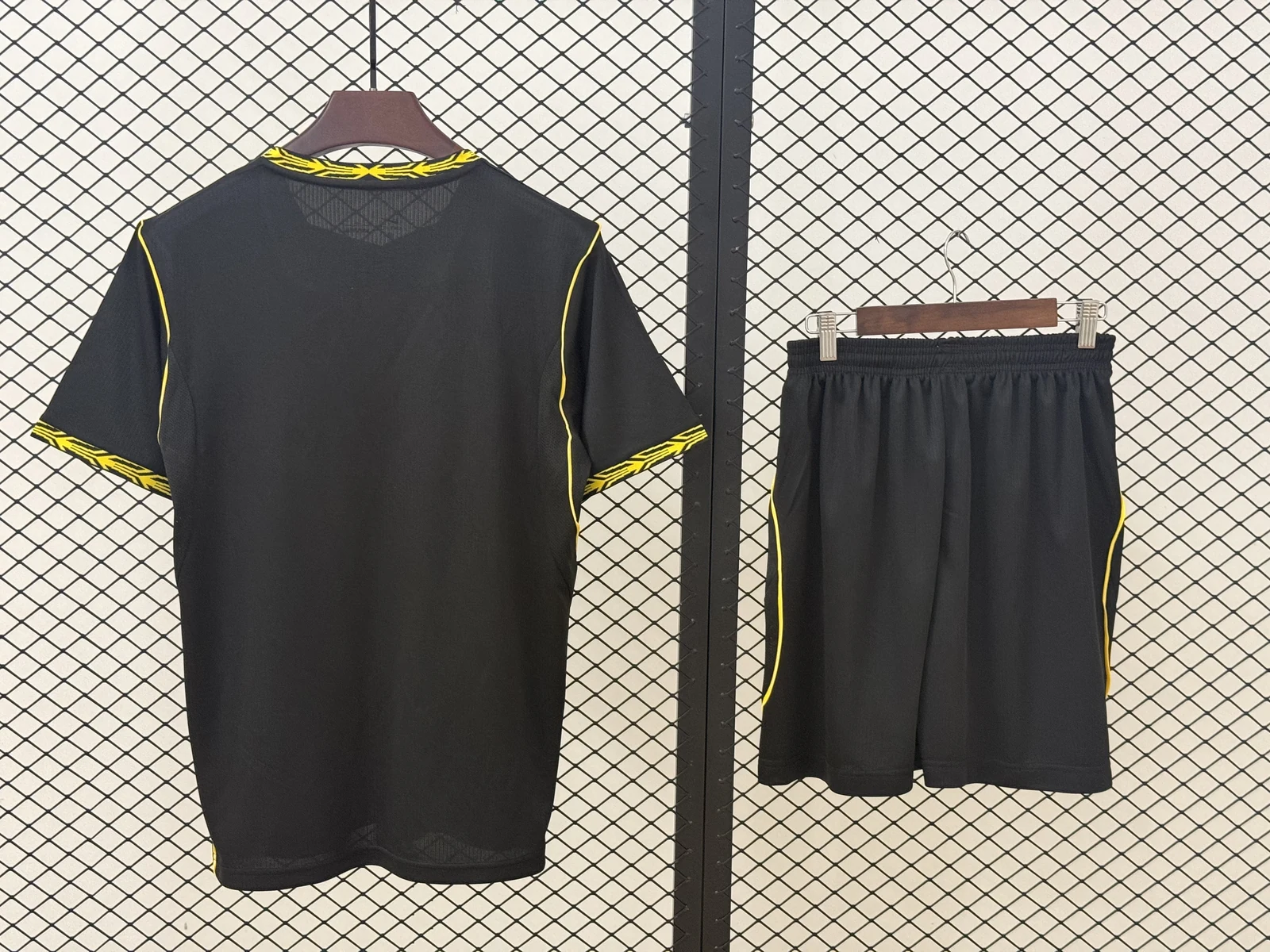 Chelsea 2026/27 Away Football Kit – Kids back view