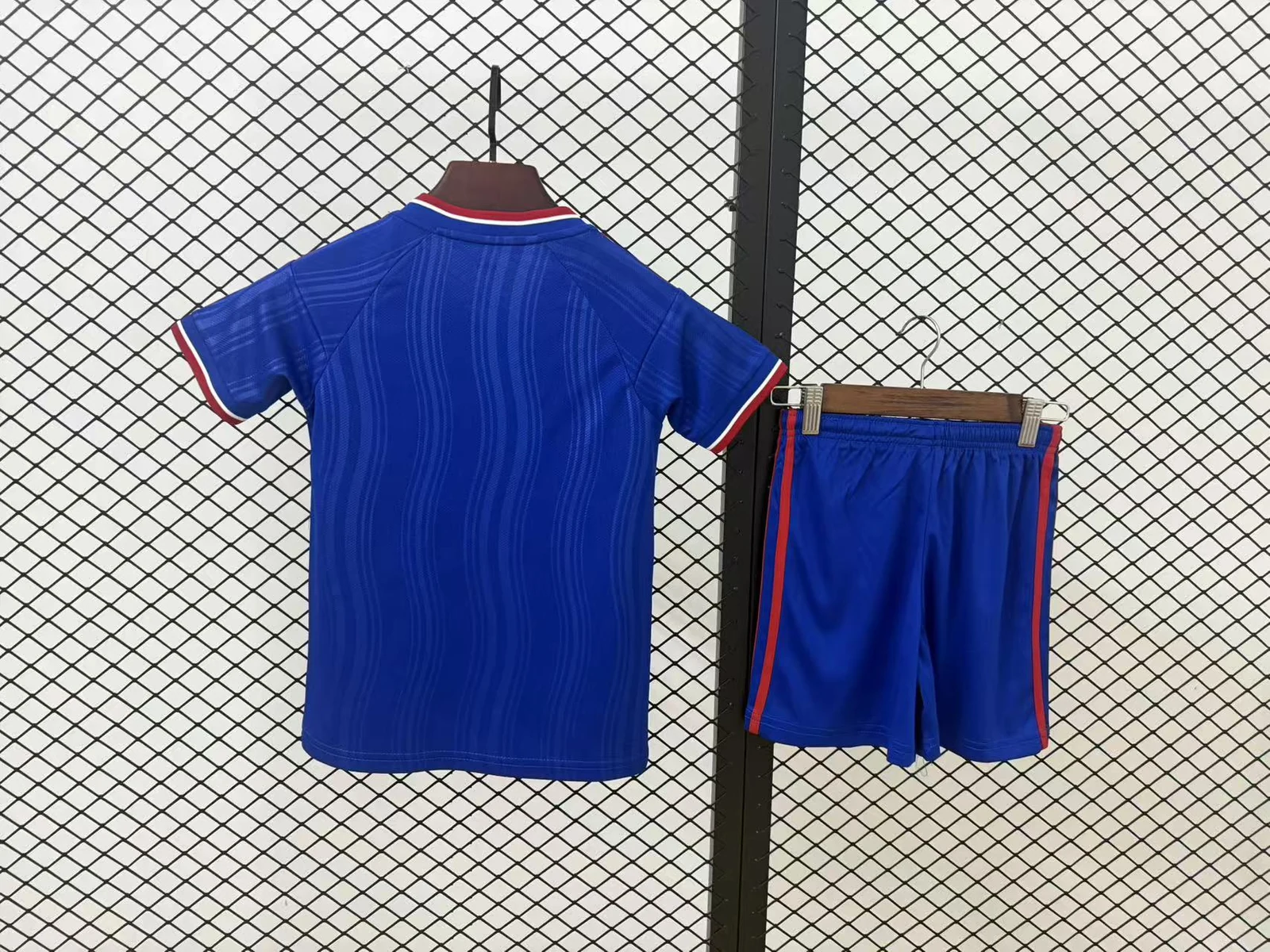 Manchester United 2026/27 Away Football Kit – Kids back view