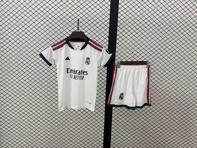 Real Madrid 2026/27 Home Football Kit – Kids front view