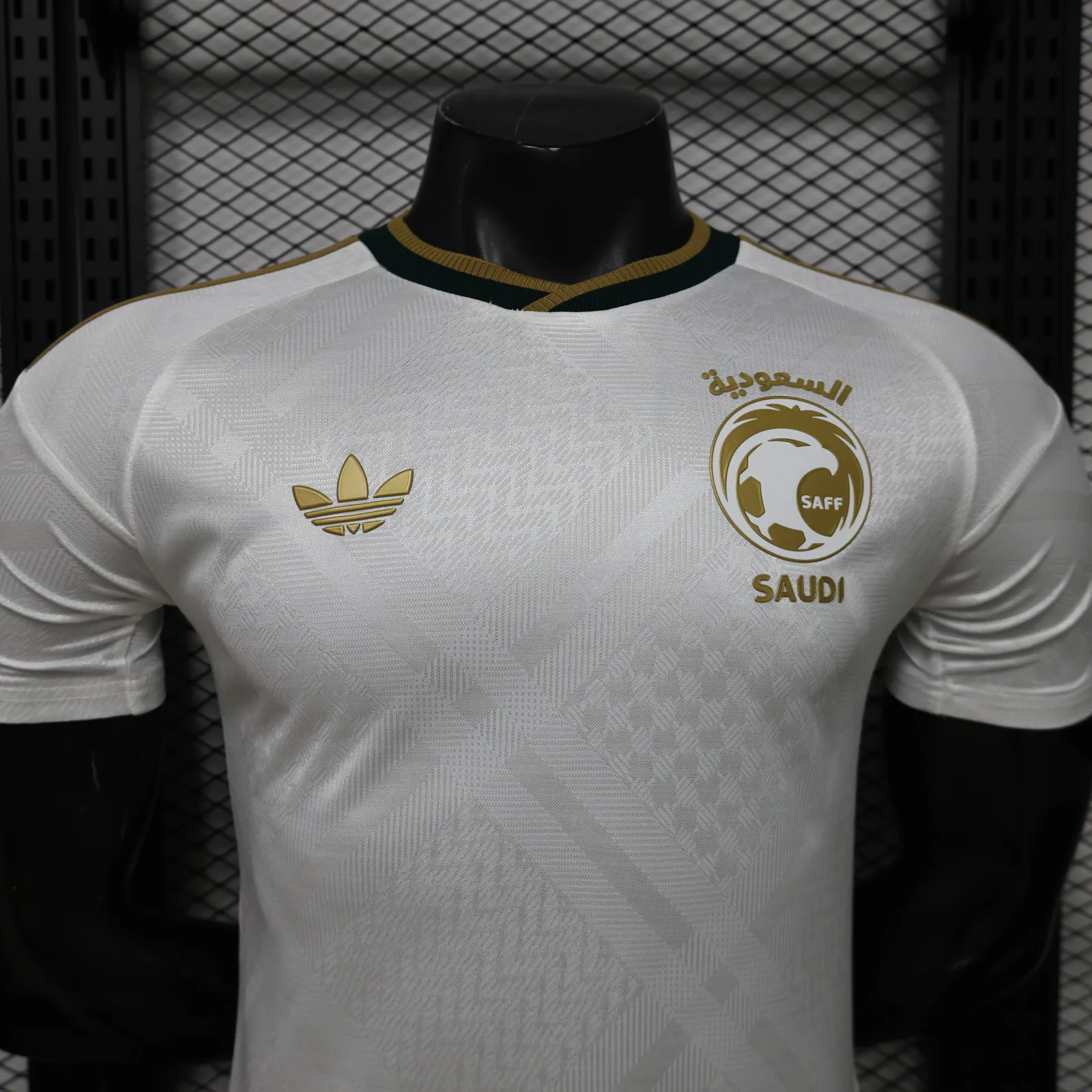 Saudi Arabia 2026 Away Football Jersey detail 3 view