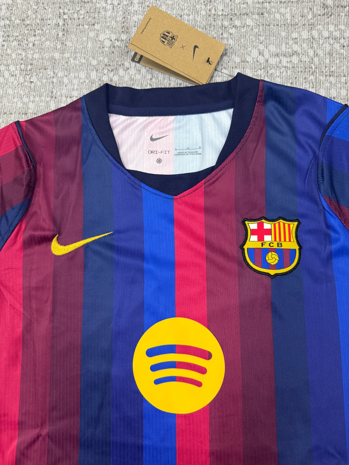 Barcelona 2026/27 Home Football Jersey – Women secondary view