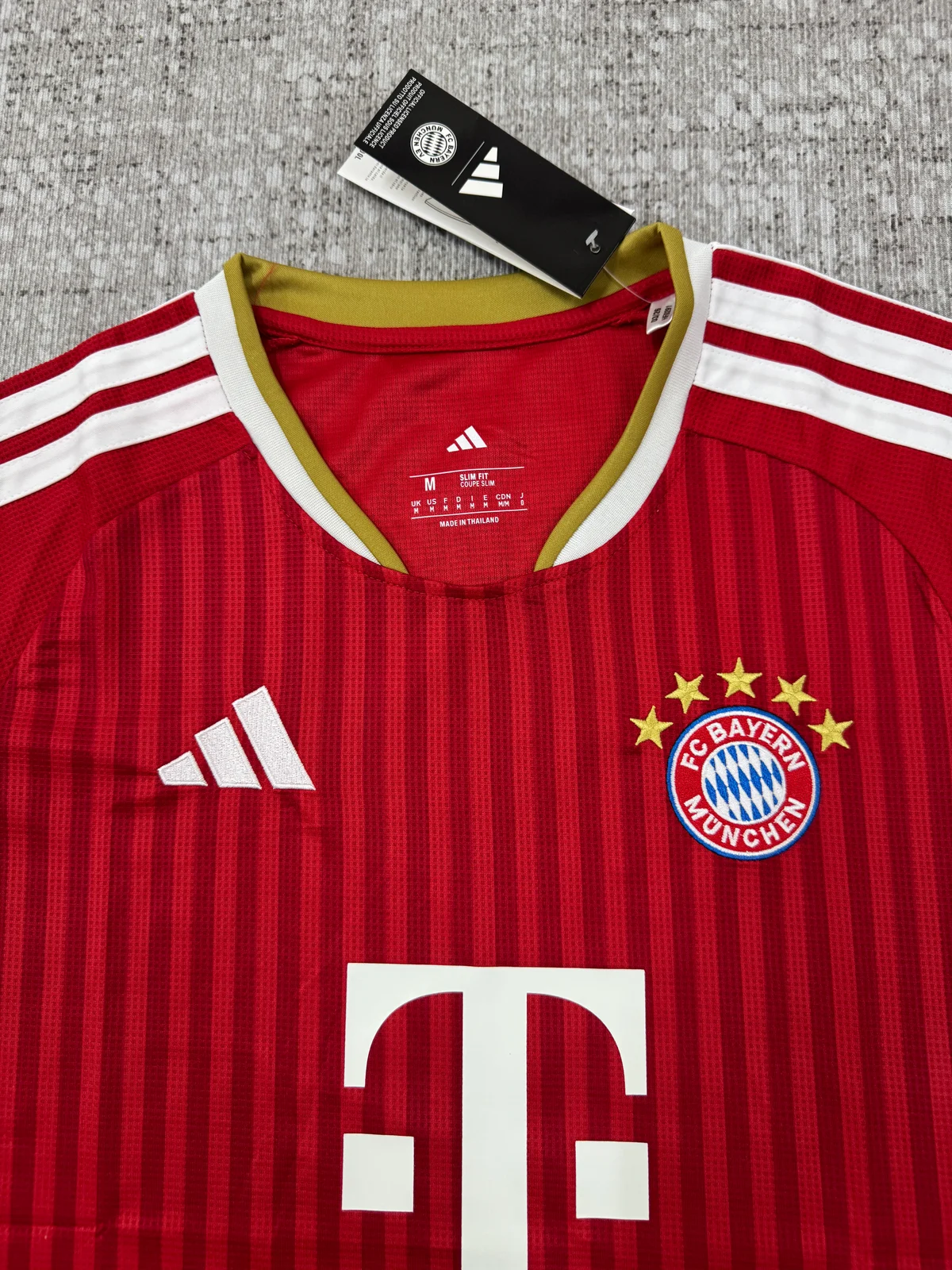 Bayern Munich 2026/27 Home Football Jersey – Women secondary view