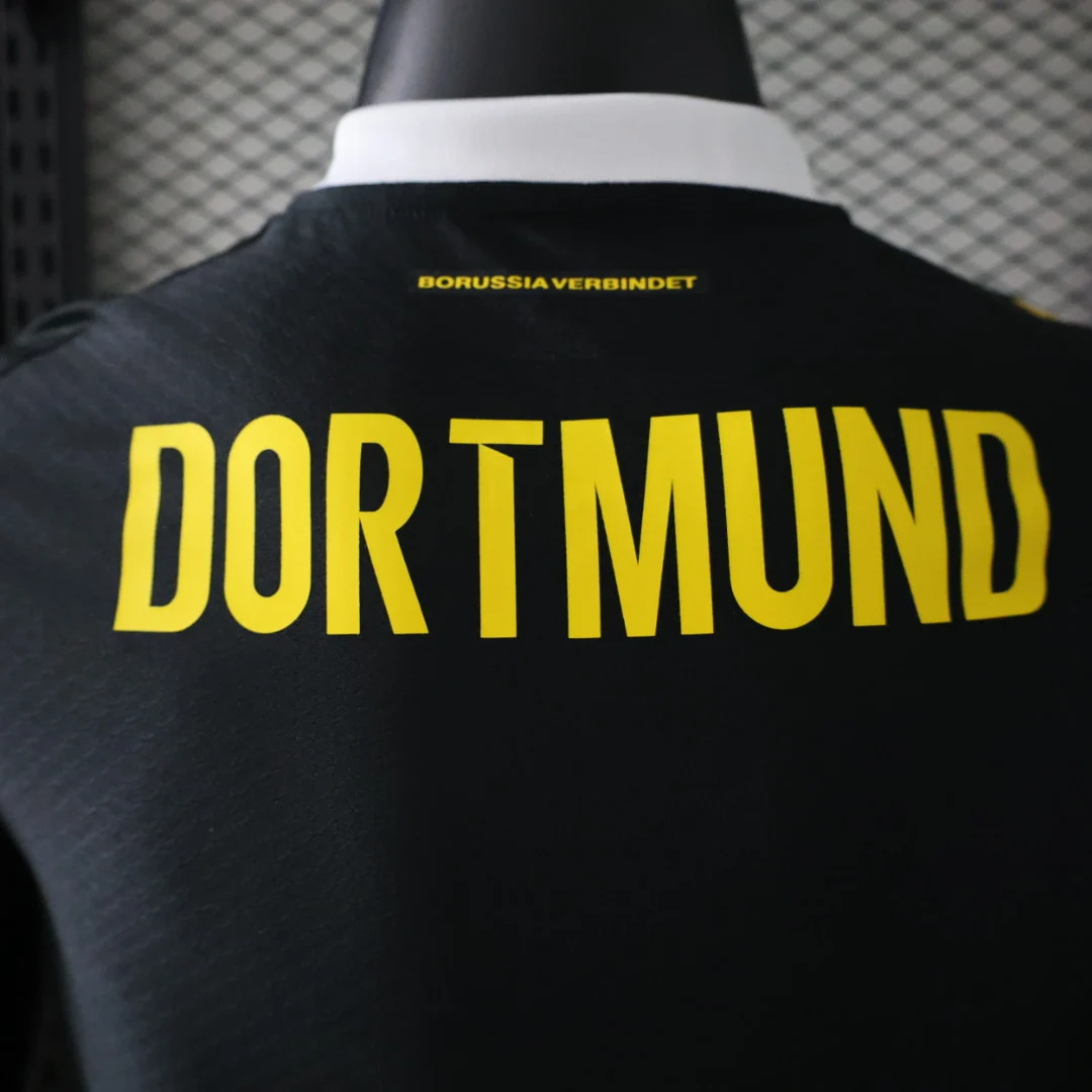 Borussia Dortmund 2026/27 Away Football Jersey detail 1 view