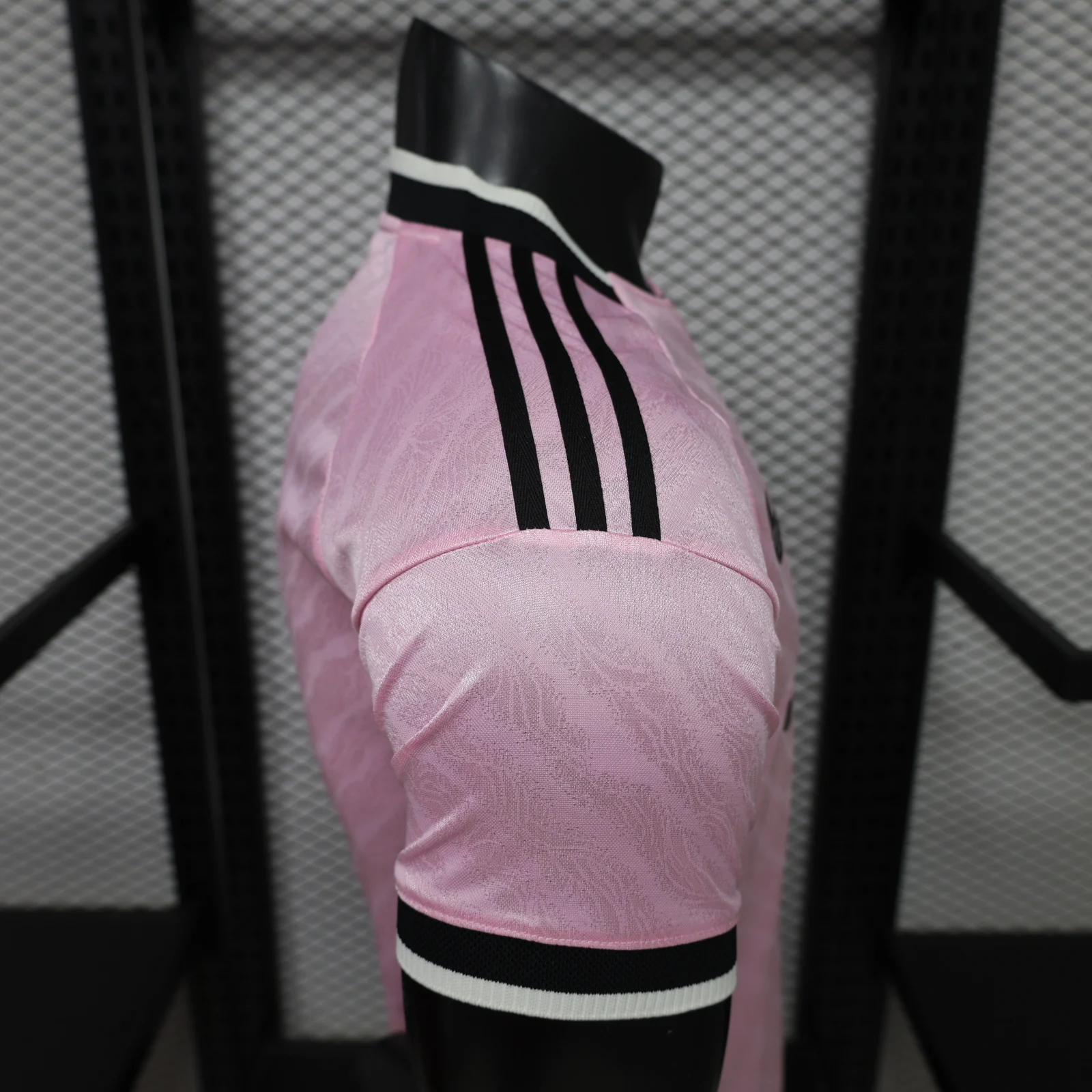 Juventus 2026/27 Away Football Jersey detail 3 view