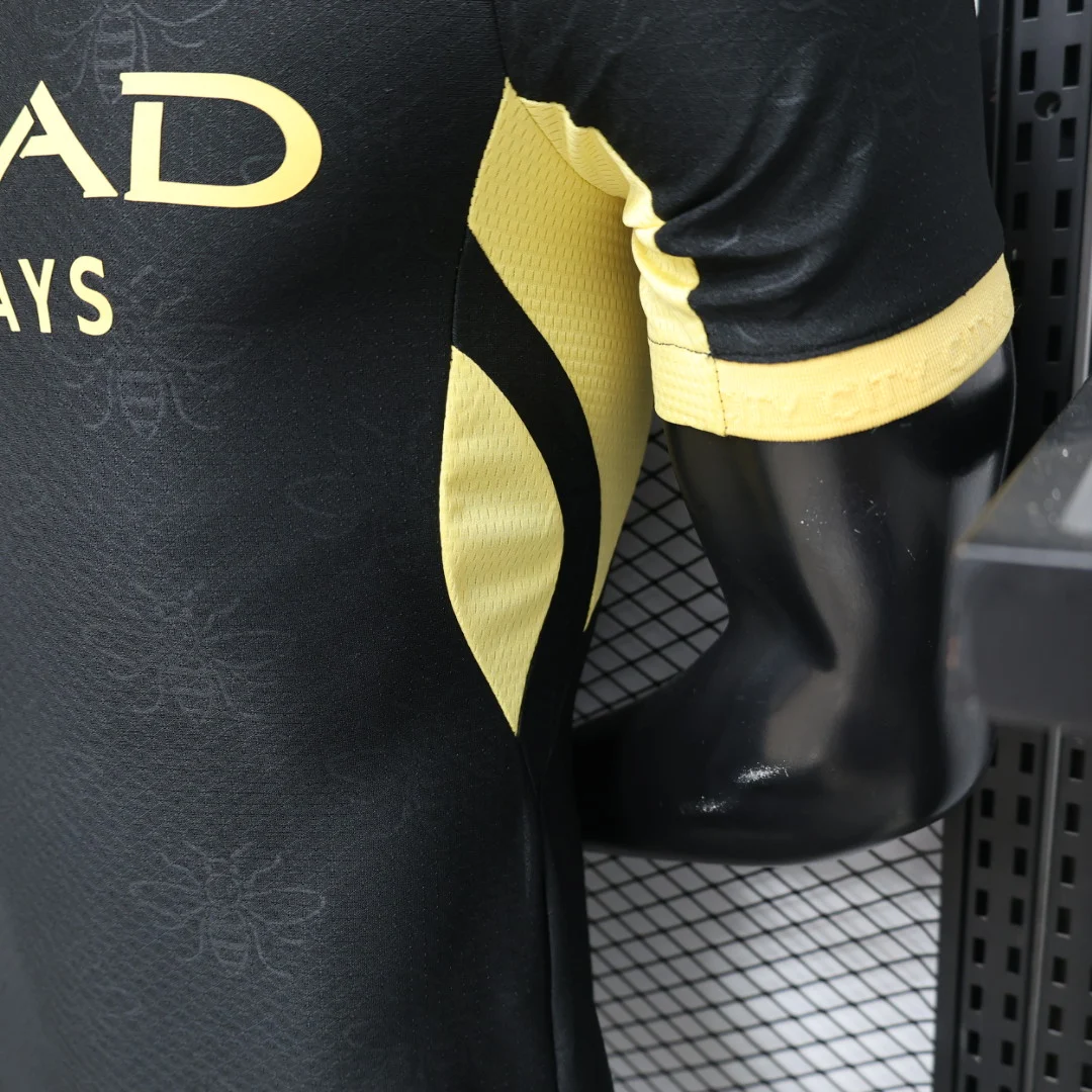 Manchester City 2026/27 Away Football Jersey detail 1 view