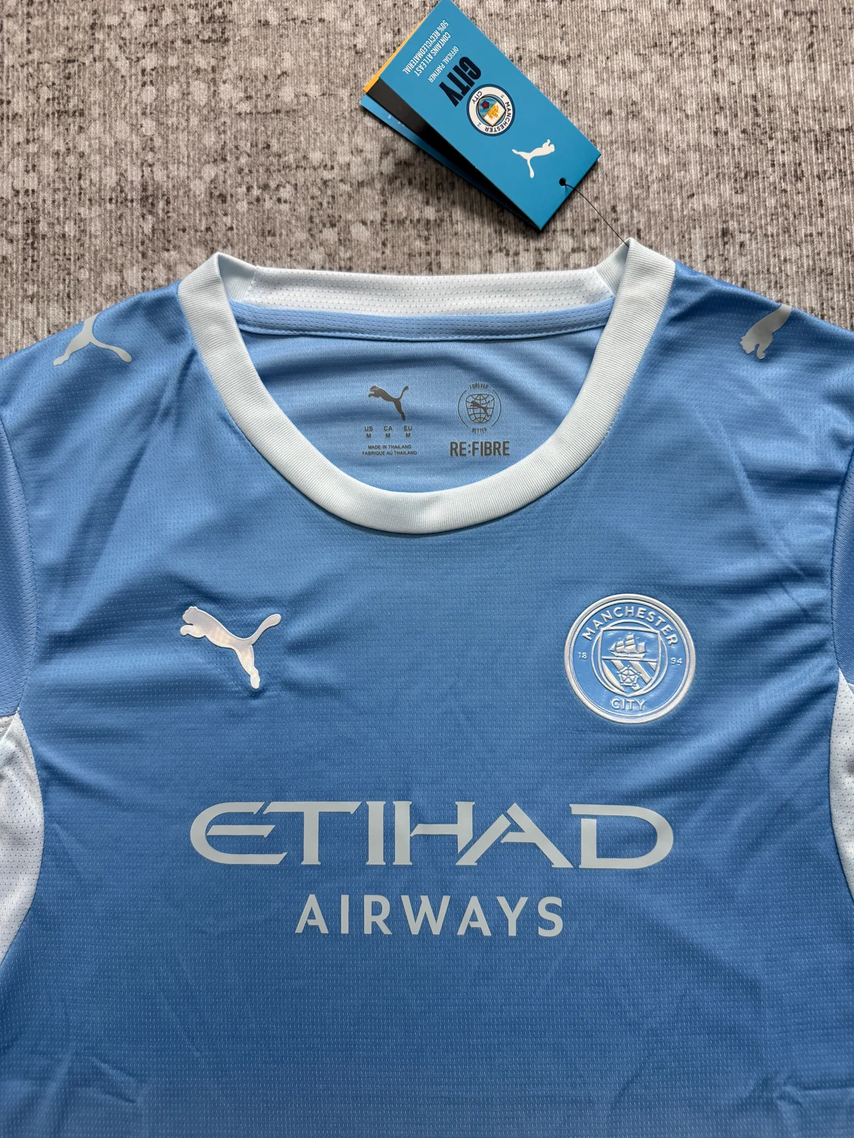 Manchester City 2026/27 Home Football Jersey – Women secondary view
