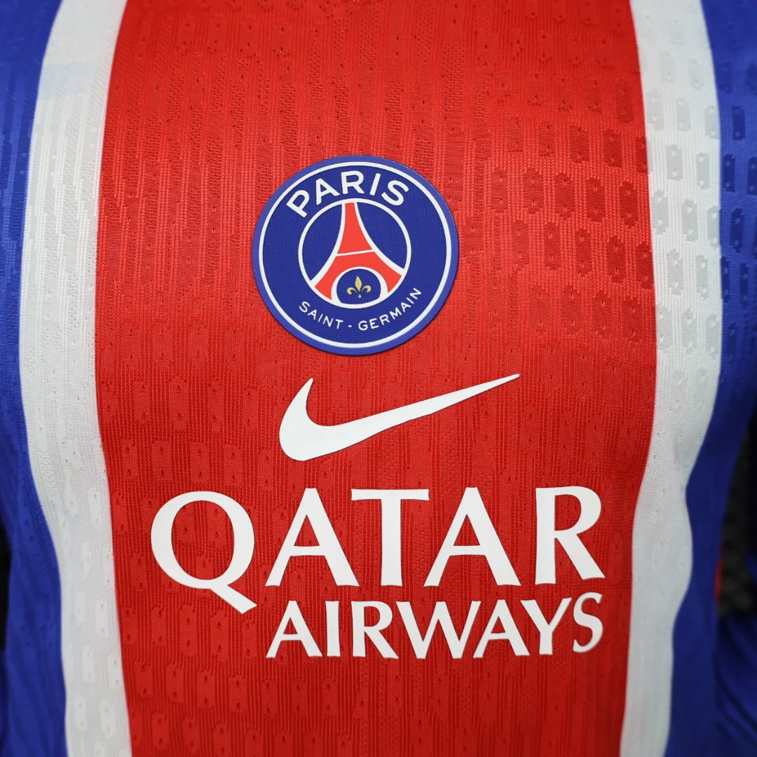 Paris Saint-Germain 2026/27 Home Football Jersey – Long Sleeve secondary view
