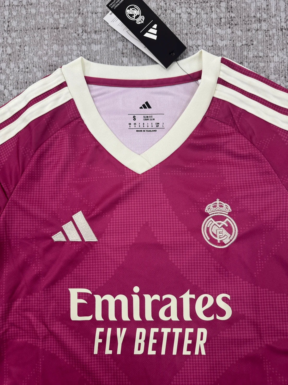 Real Madrid 2026/27 Third Football Jersey – Women secondary view
