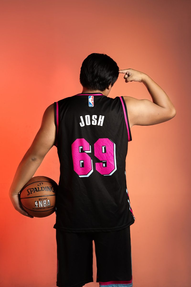 Basketball player wearing a sleeveless jersey